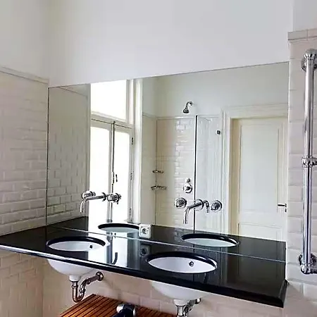 Marnix360apartments Modern