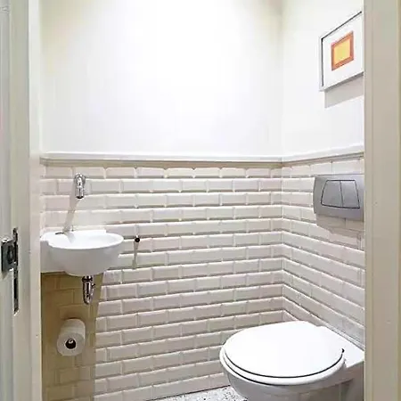 Marnix360apartments Modern Apart-hotel 3*