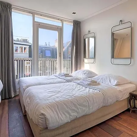 Apart-hotel Marnix360apartments Modern 3*